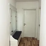 Art's Апартаменты Тирана
