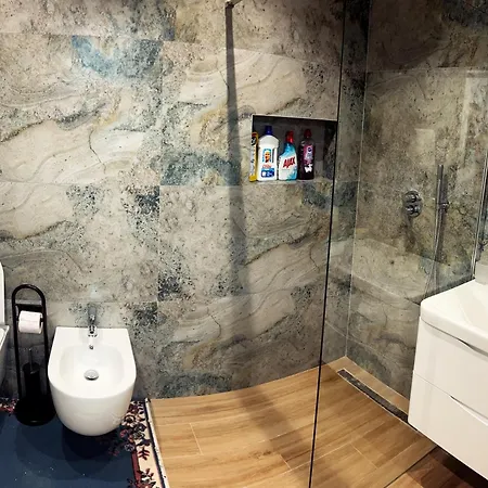 Art's 아파트 티라나