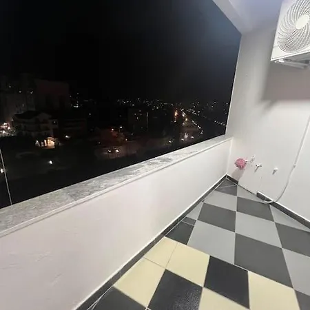 Art's Apartmán Tirana